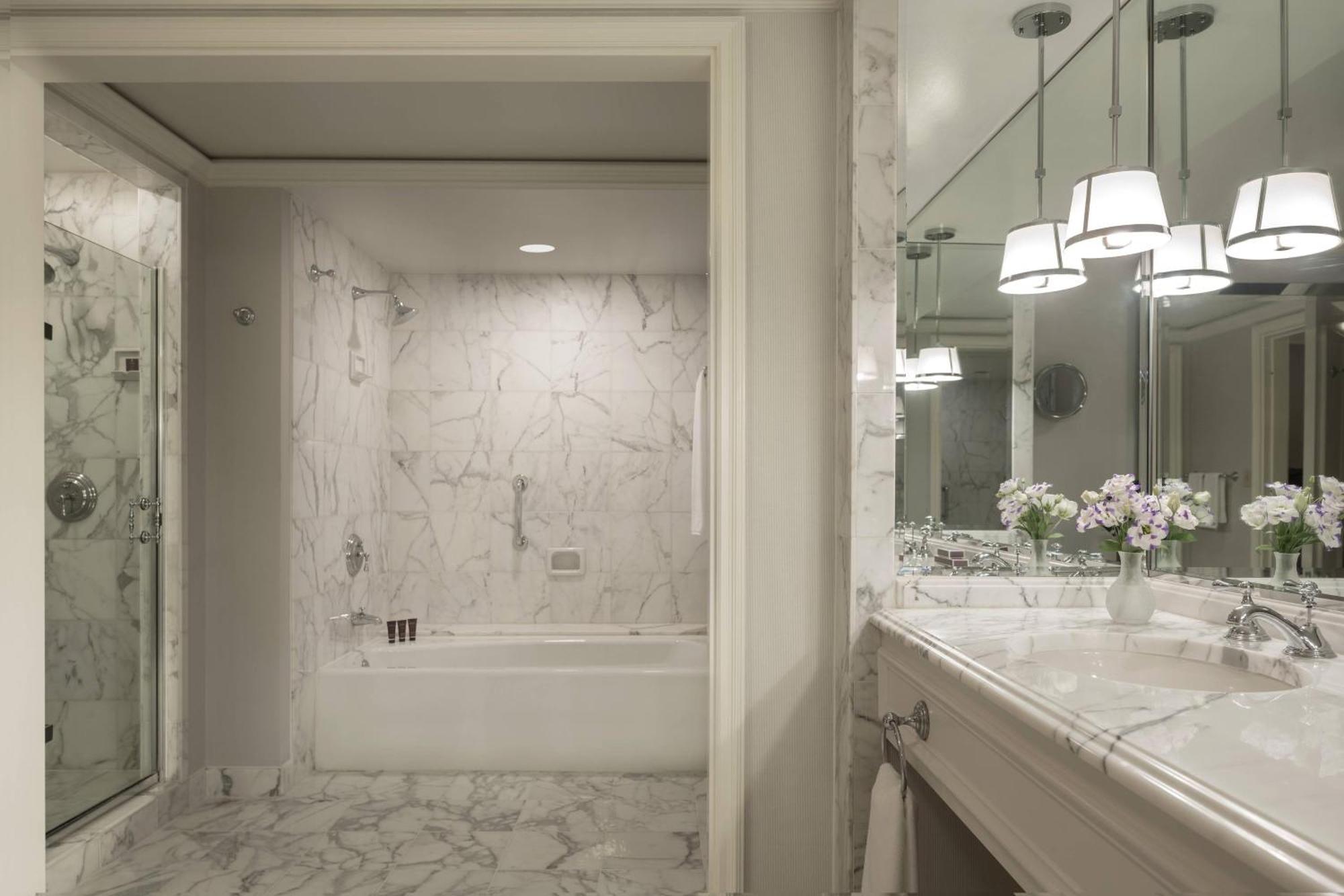 The Ritz-carlton, St. Louis 5*