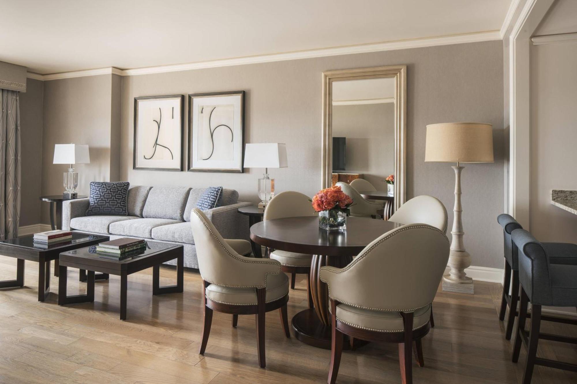 The Ritz-carlton, St. Louis Hotel